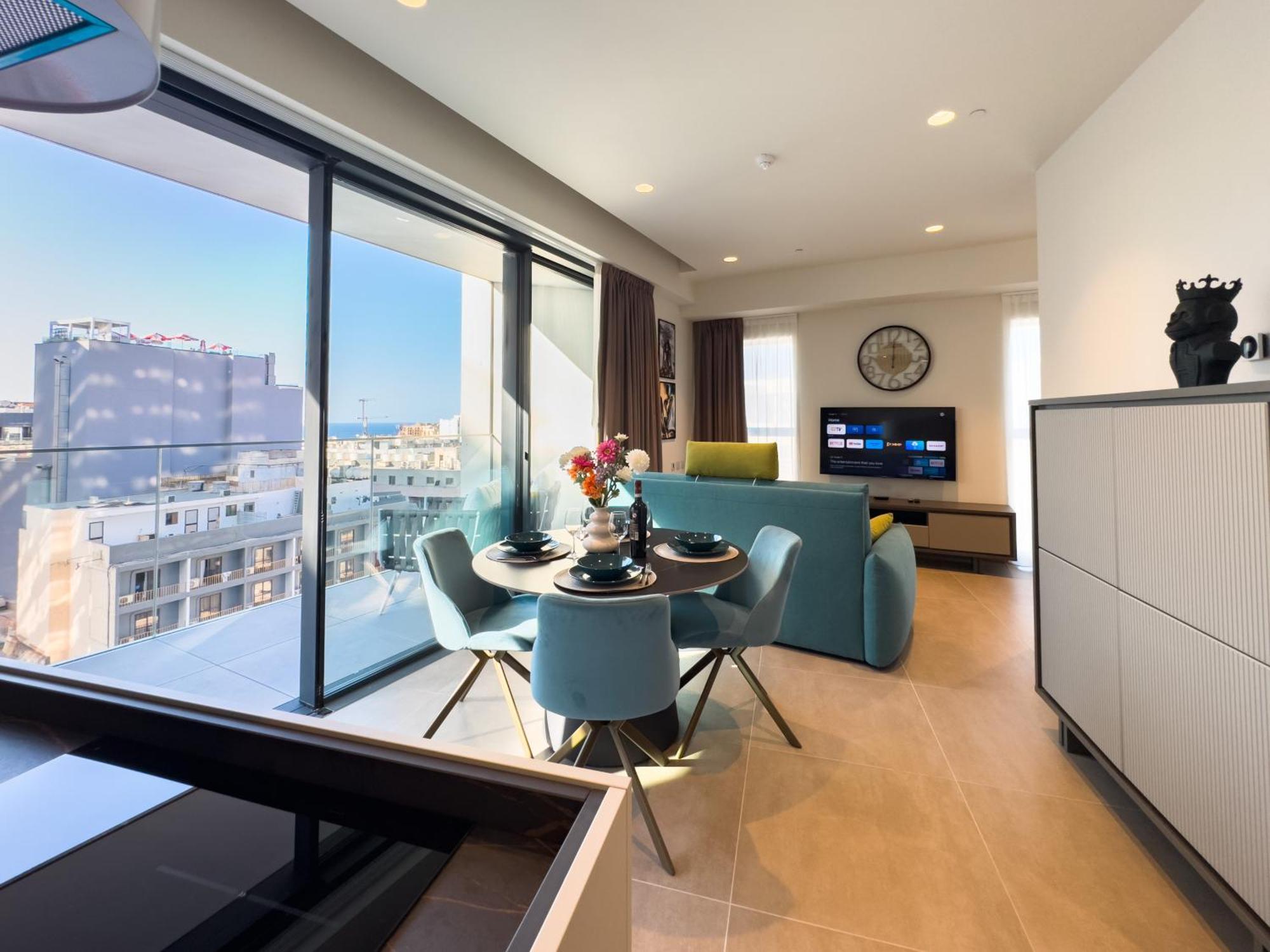 Mercury Tower Exclusive 1br With Rooftop Pool By Arcobnb