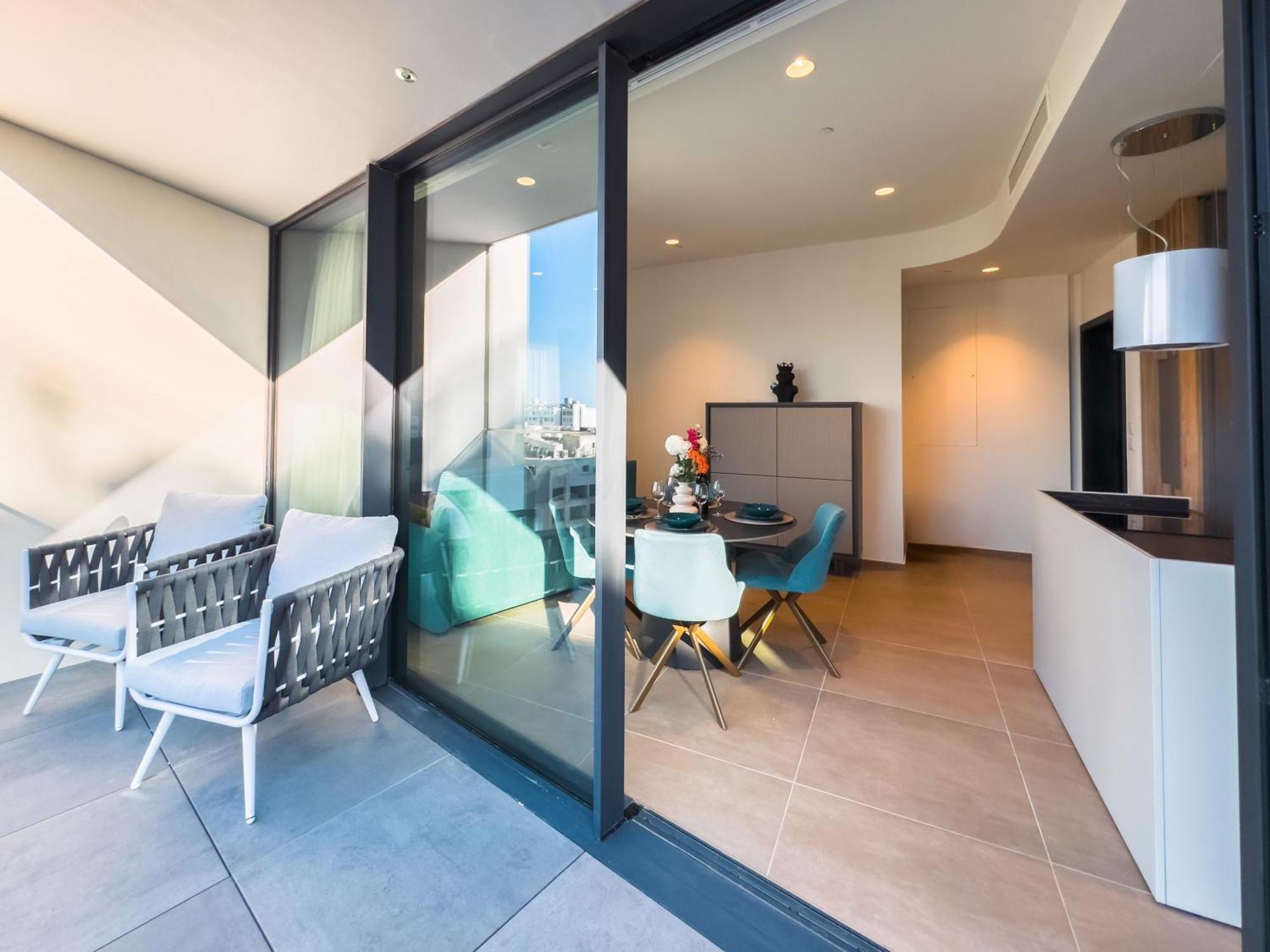 Mercury Tower Exclusive 1br With Rooftop Pool By Arcobnb Apartament
