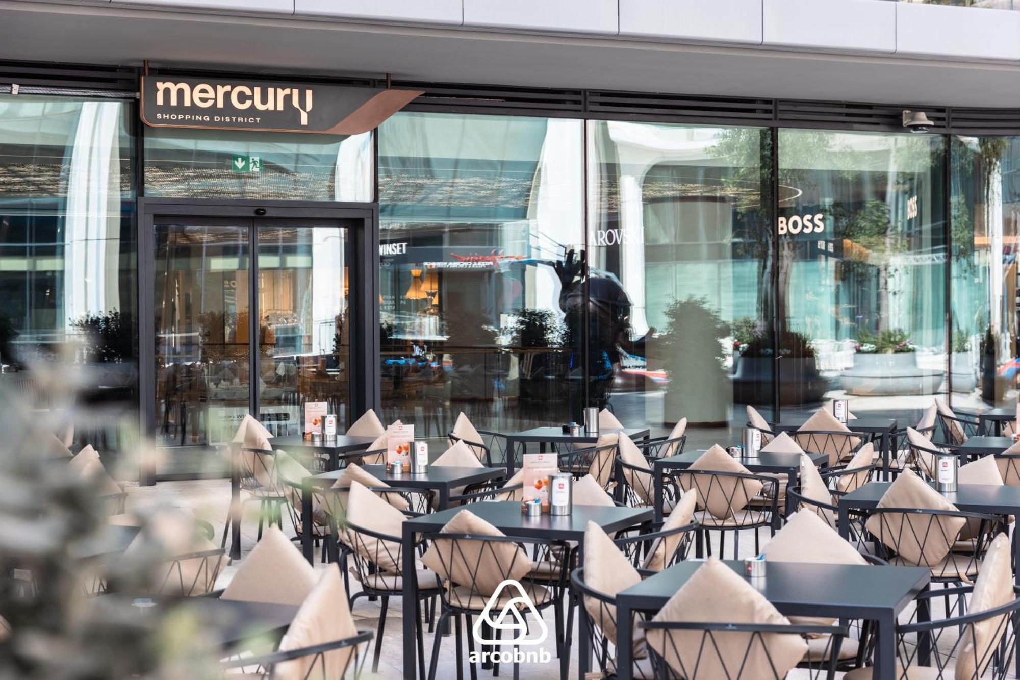 Mercury Tower Exclusive 1br With Rooftop Pool By Arcobnb